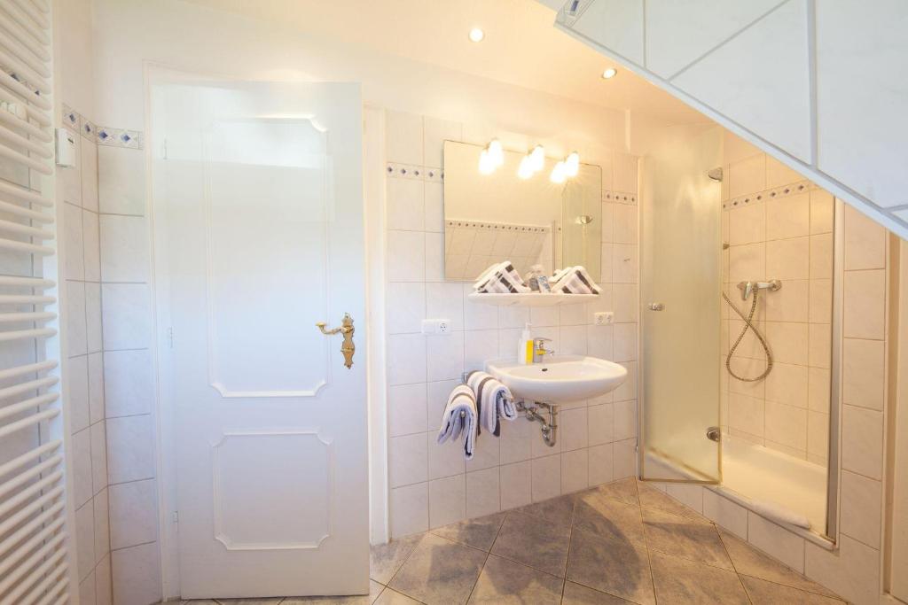 C_Haus Constanze_ App_ 46 room 6